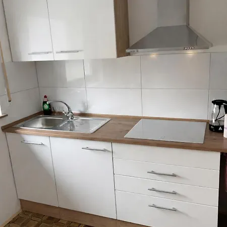 Heckenacker Guest house *