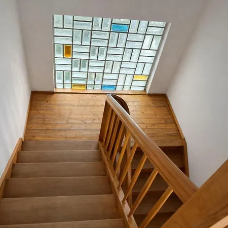 招待所 Heckenacker